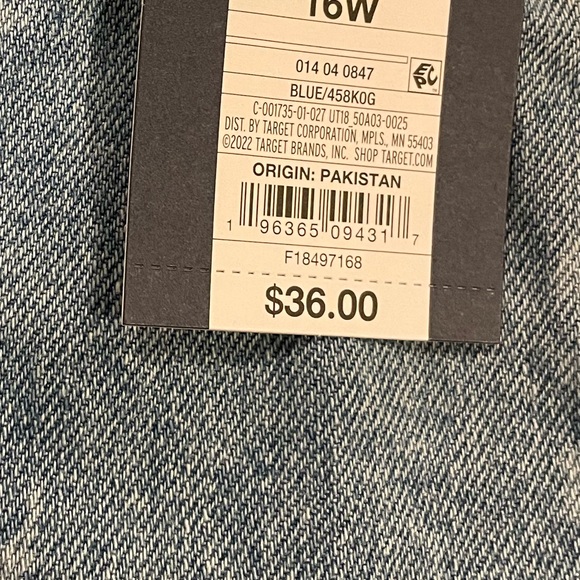 Universal Thread Jeans - Picture 4 of 9